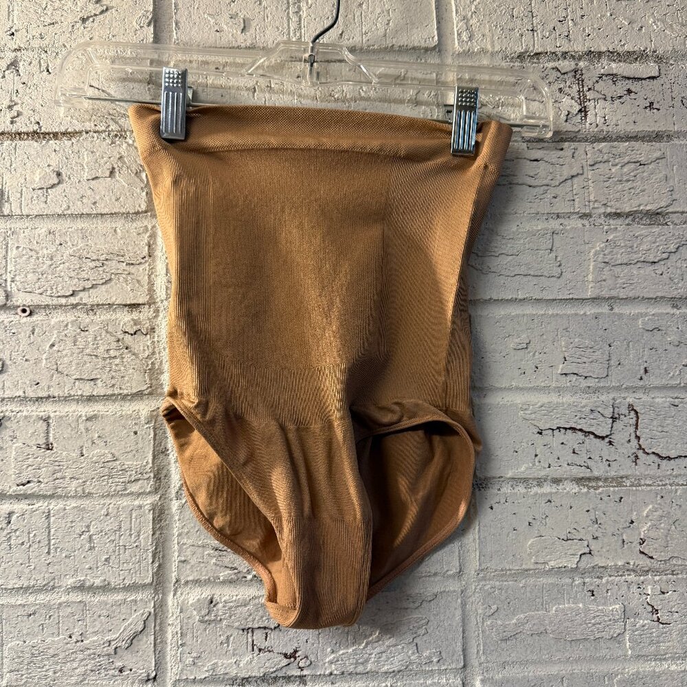 EMPETUA High-Waist Seamless Shapewear Briefs | Tan | XL-2XL